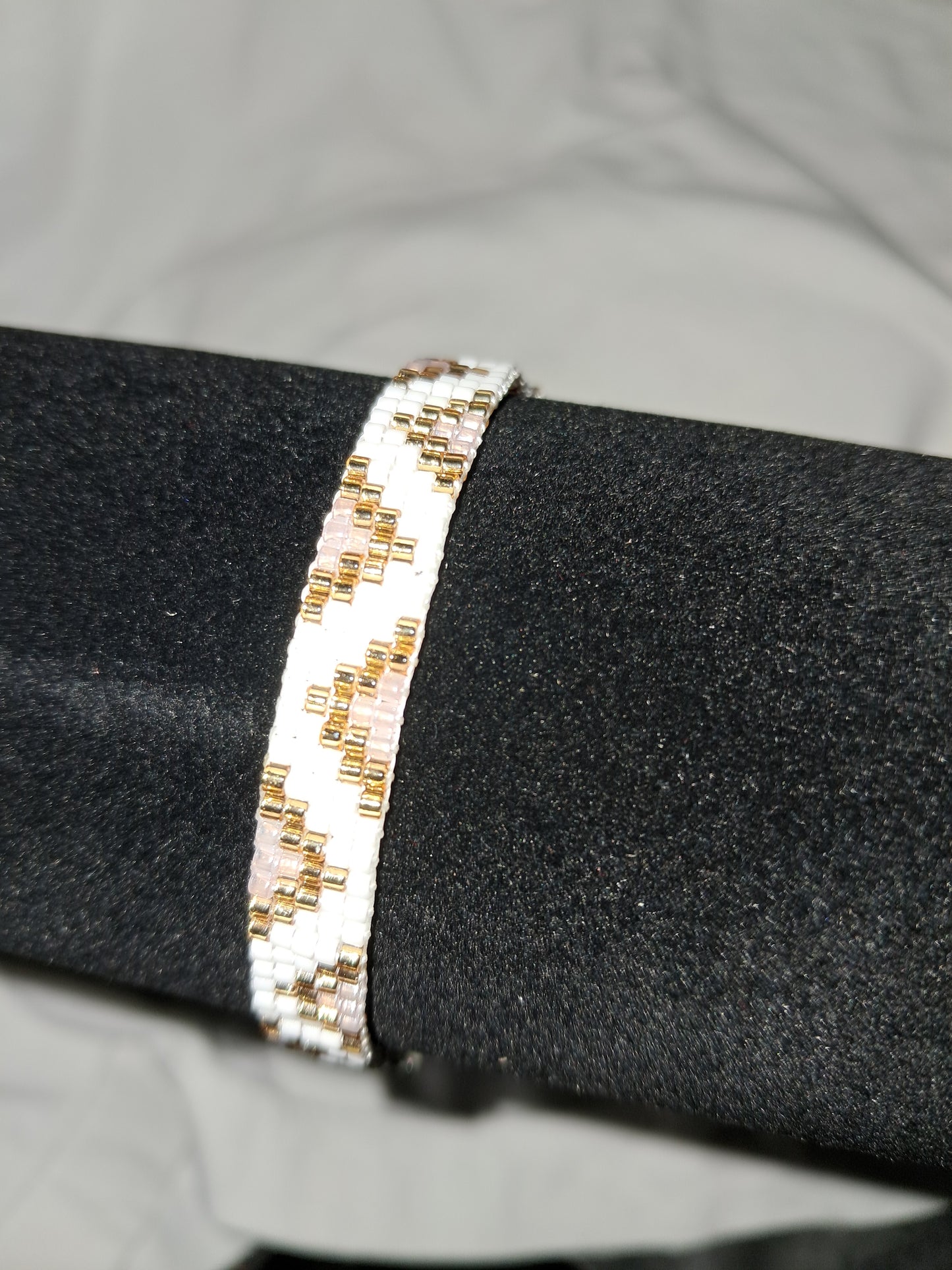 Royal Sparkle Zigzag Bracelet, Woven, Miyuki Glass Seed Beads, Adjustable, Pink, White, Gold